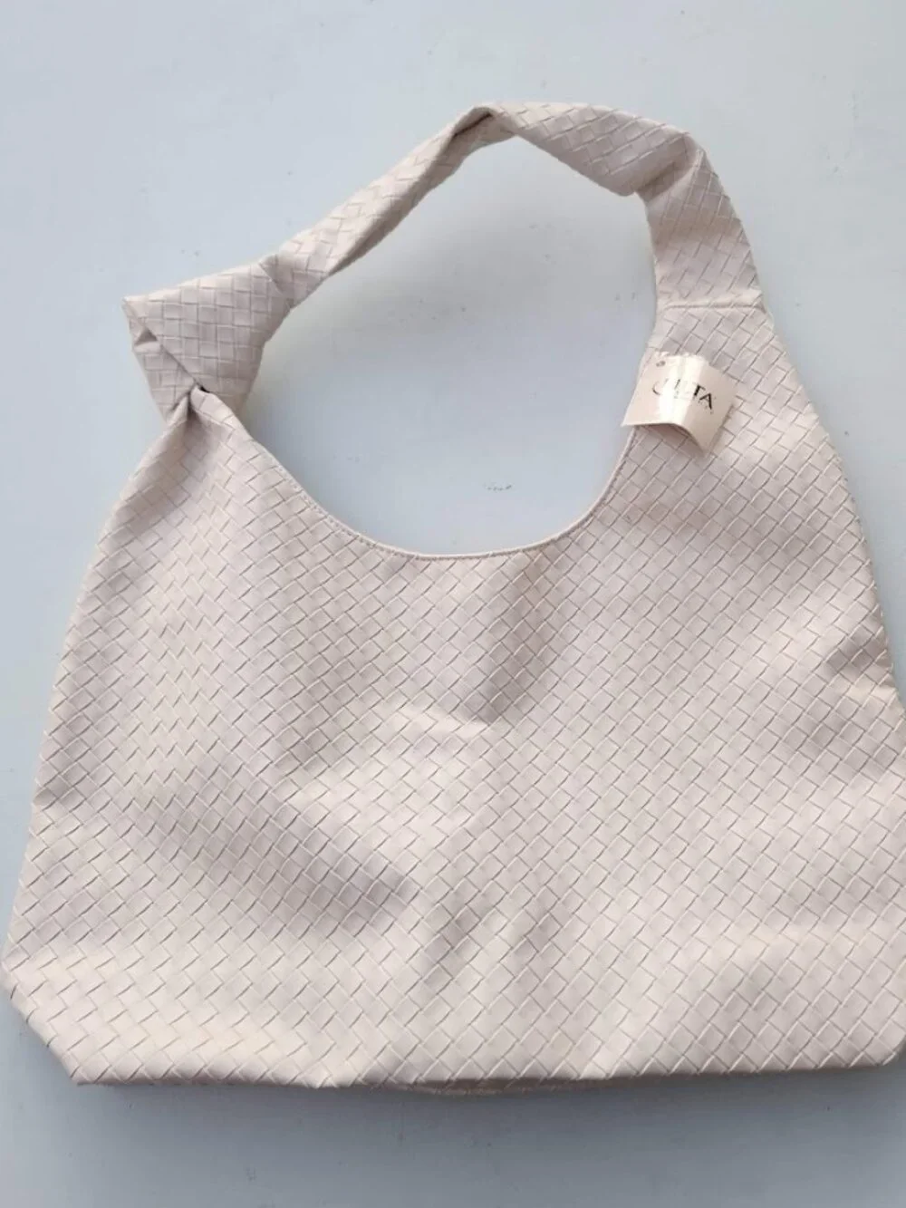 Ulta Beauty Knot Woven Shoulder Hobo Purse Tote Cream Beige Tote Bag NWT Weave F
